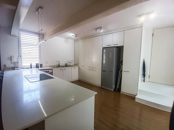4 Bedroom Townhouse