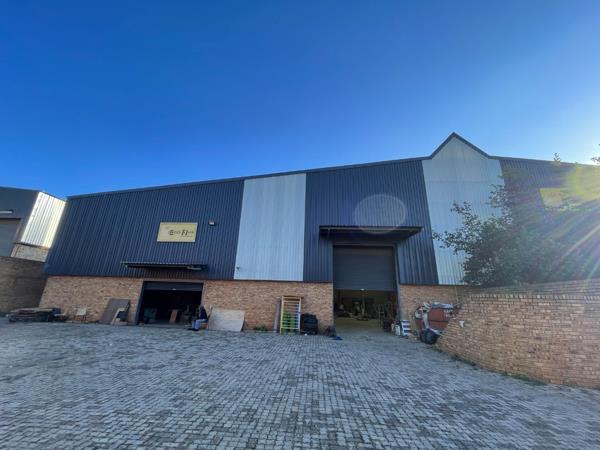 2 500 m² Industrial space
