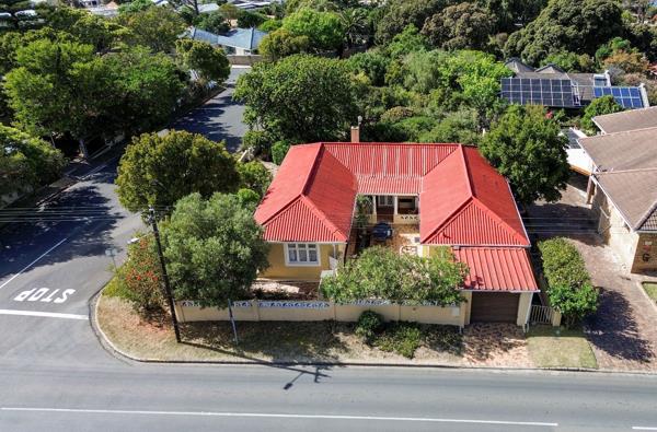 807 m² Land