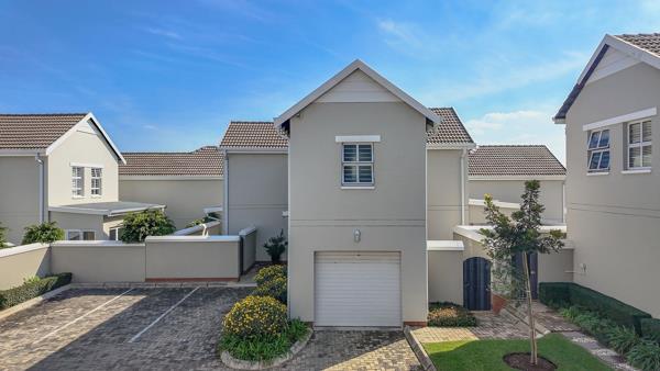 4 Bedroom Townhouse