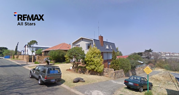8 Bedroom House