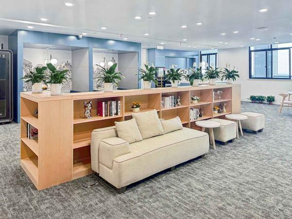 701 m² Office Space