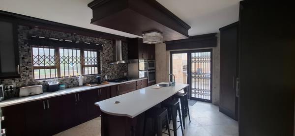 5 Bedroom House
