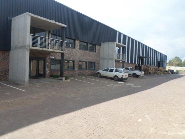 1 300 m² Industrial space