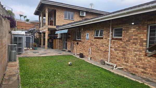 4 Bedroom Simplex