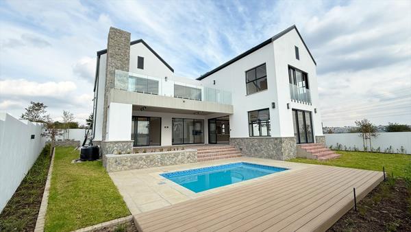 5 Bedroom House
