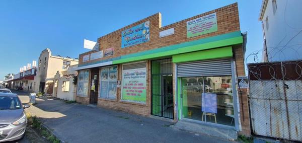 350 m² Commercial space
