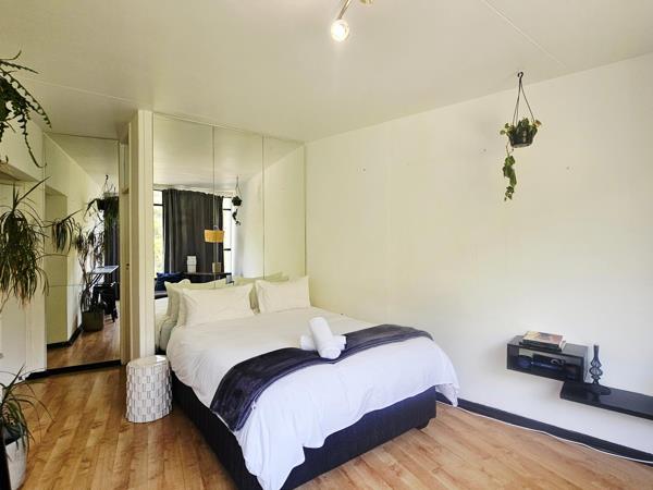 Bachelor apartment