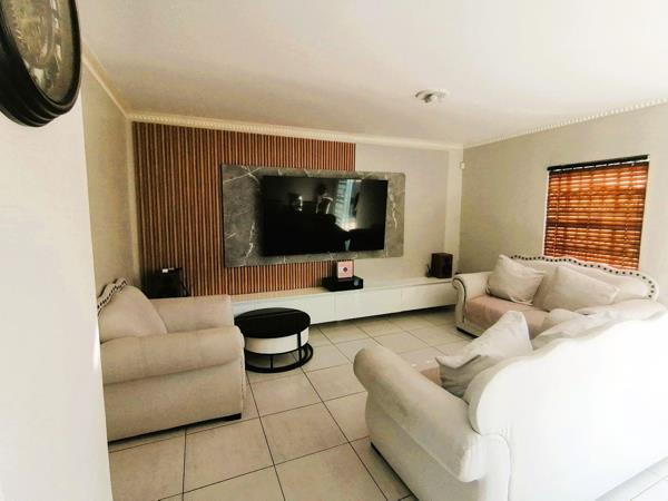 4 Bedroom Townhouse