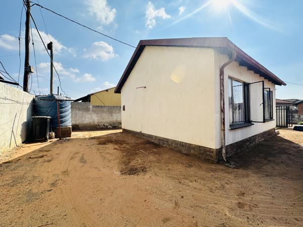 2 Bedroom House