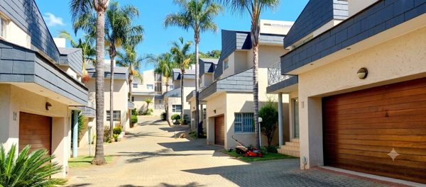 4 Bedroom Townhouse