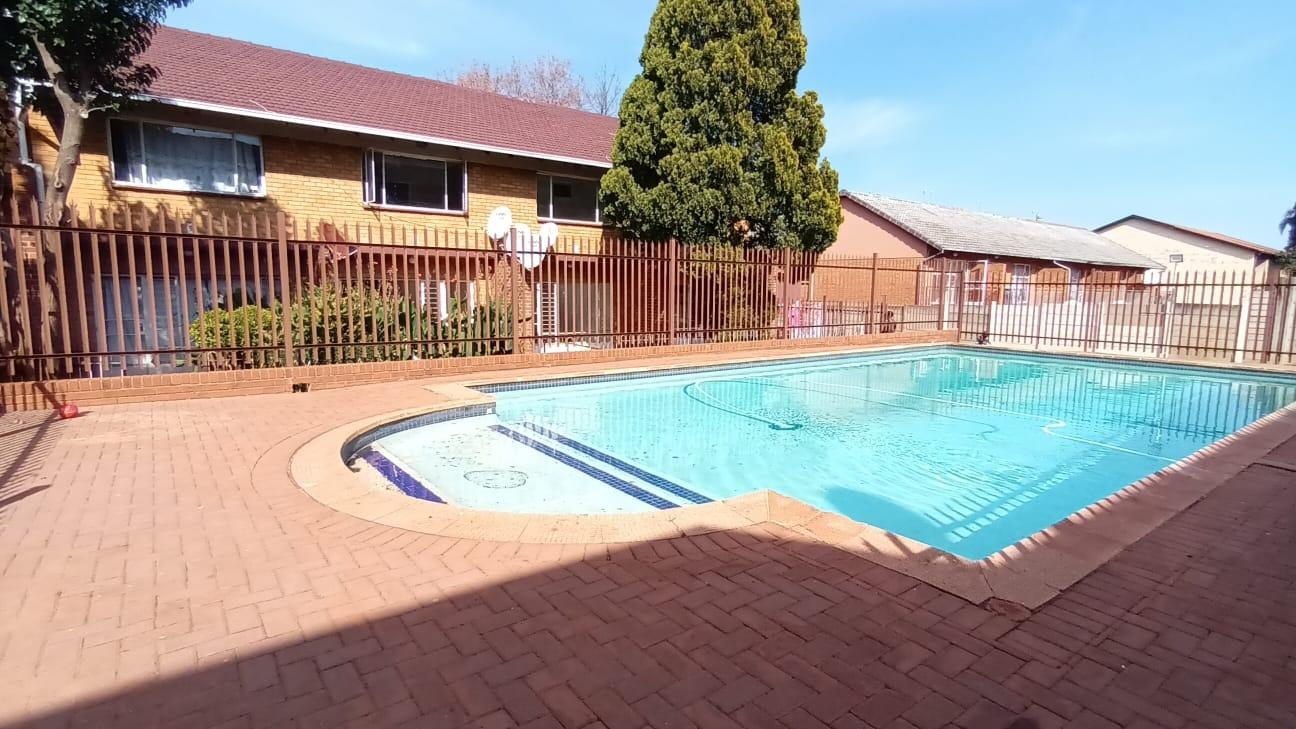 1 Bedroom Apartment in Windsor East