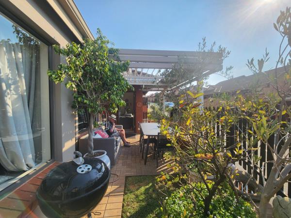 2 Bedroom Simplex