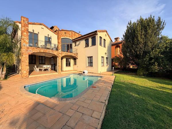 6 Bedroom House