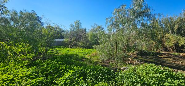 869 m² Land