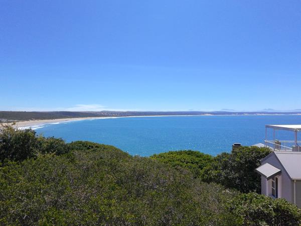 842 m² Land