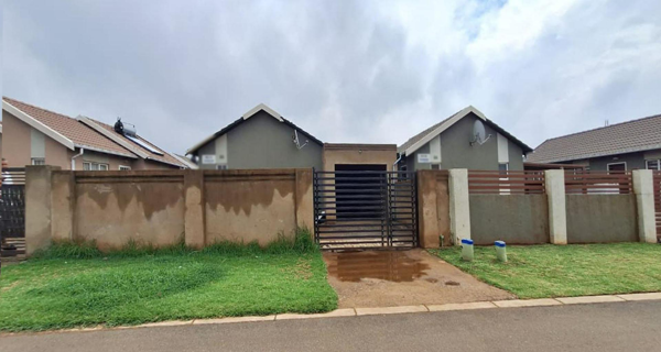 2 Bedroom House