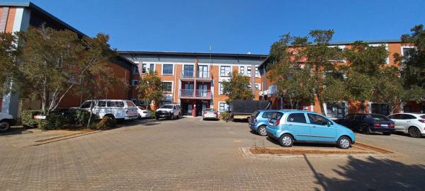 607 m² Industrial space