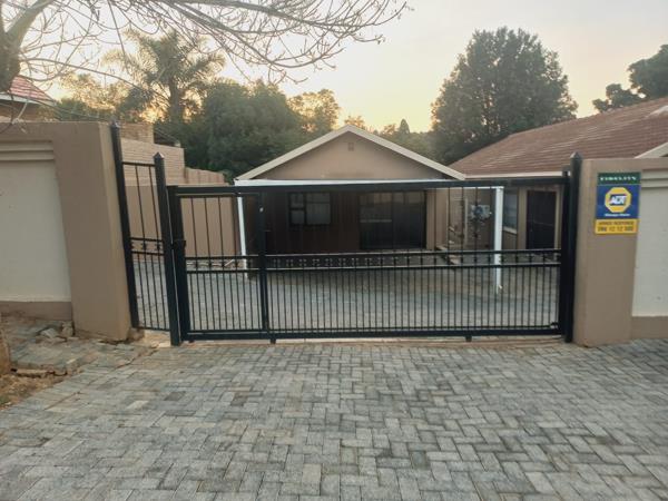 5 Bedroom House