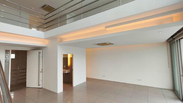 135 m² Office Space