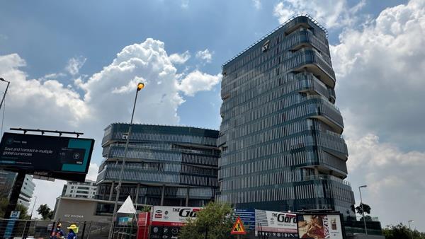 398 m² Commercial space