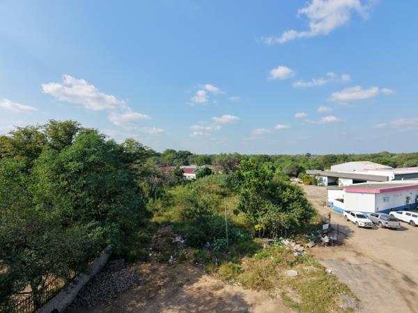 6 772 m² Land