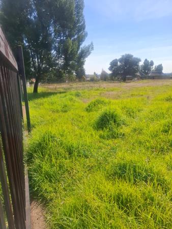 8 565 m² Land