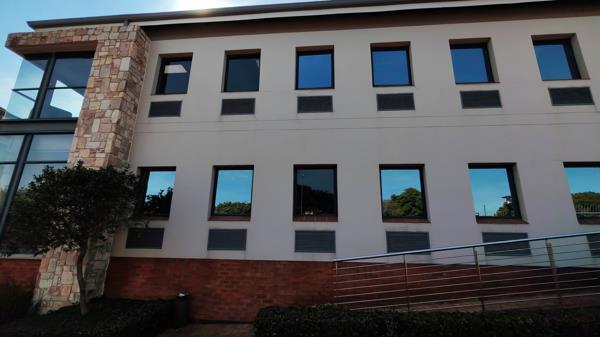 262 m² Office Space