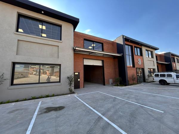 1 050 m² Industrial space
