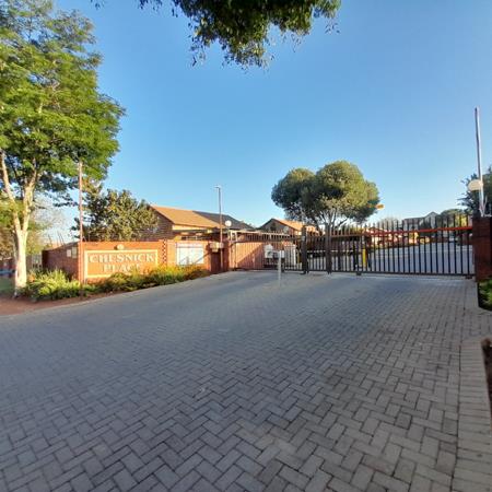 2 Bedroom Townhouse