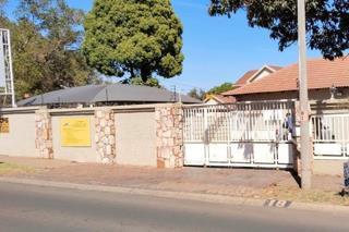 1 707 m² Commercial space