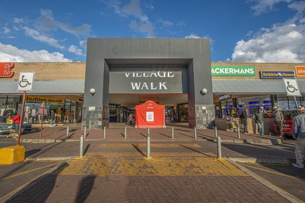9 423 m² Retail Space