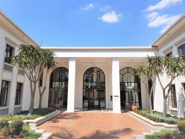 255 m² Office Space