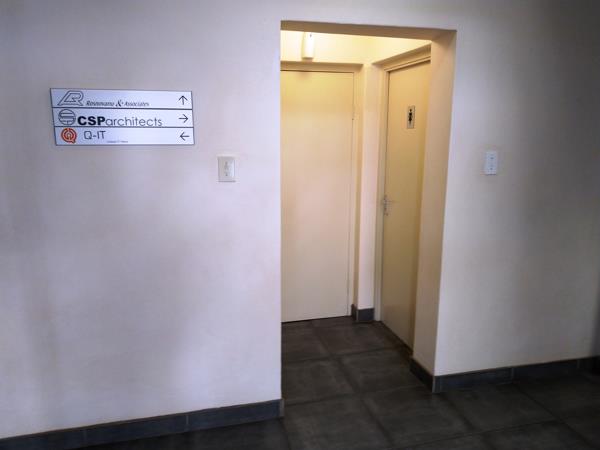 80.5 m² Commercial space