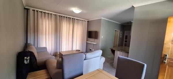 2 Bedroom TownhouseRandpark Ridge - View 5