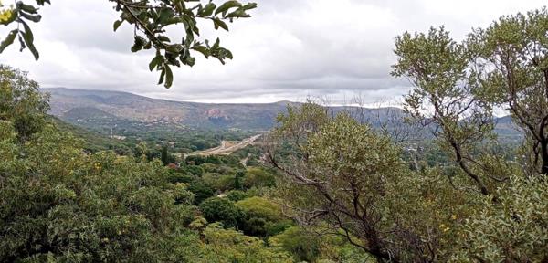 2 665 m² Land
