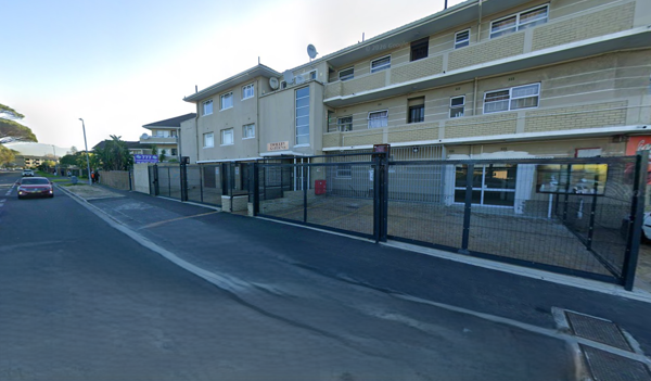 100 m² Commercial space