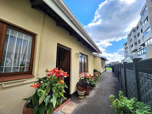 2 Bedroom Townhouse