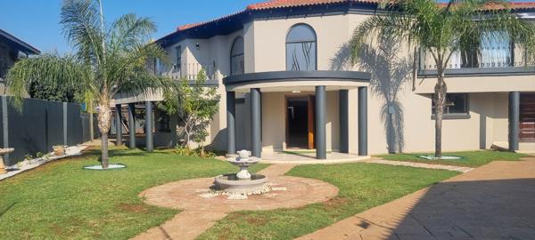 5 Bedroom House