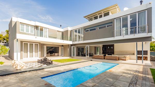 5 Bedroom House