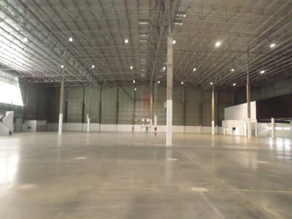 8 124 m² Industrial space