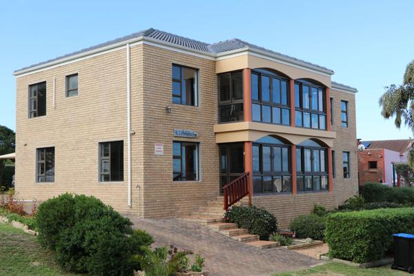 7 Bedroom House