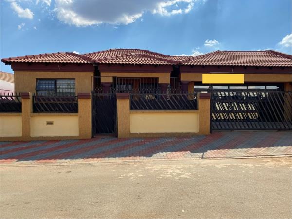 4 Bedroom House