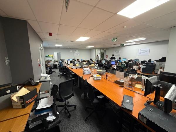 401 m² Office Space