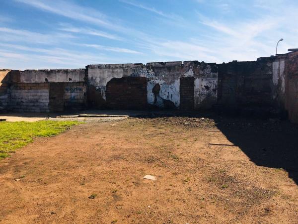 383 m² Land
