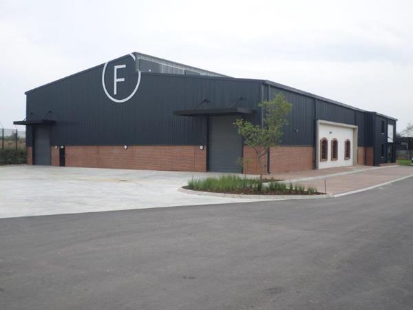 1 581.8 m² Industrial space