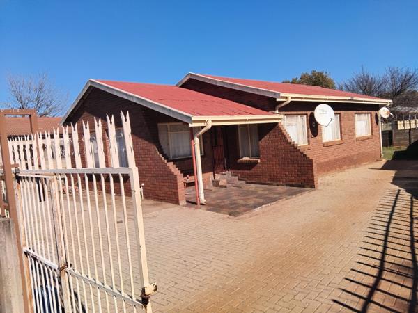 4 Bedroom House