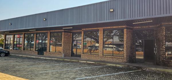 293 m² Retail Space