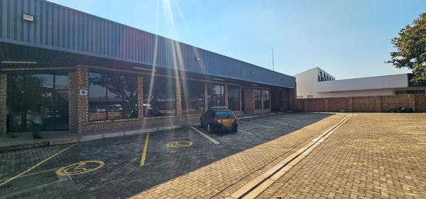 143 m² Retail Space