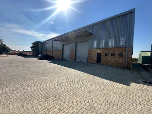 893 m² Industrial space